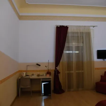 Nocleg ze śniadaniem The Queens 4*