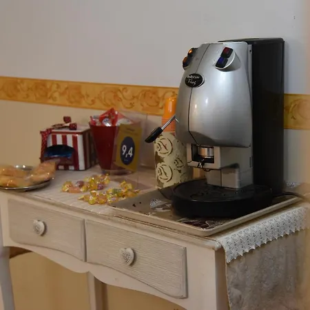 Bed & Breakfast The Queens 4*