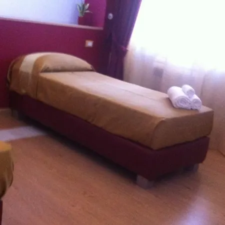 The Queens 4* Foggia