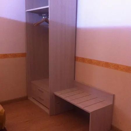 Bed & Breakfast The Queens 2*
