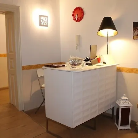 فندق مبيت وإفطار The Queens 4*