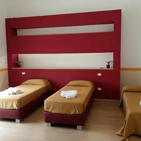 Bed & Breakfast The Queens 4*