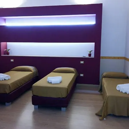 Bed & Breakfast The Queens 4*