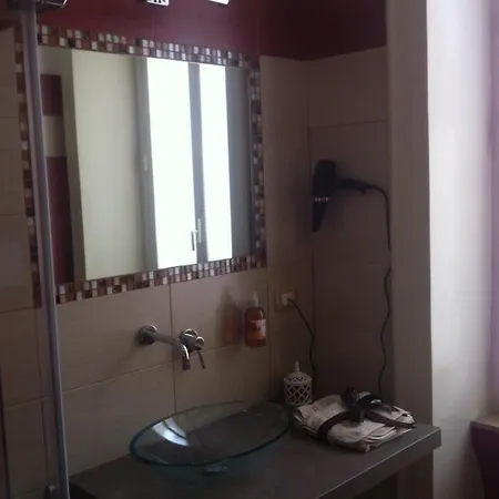 Alojamento de Acomodação e Pequeno-almoço The Queens