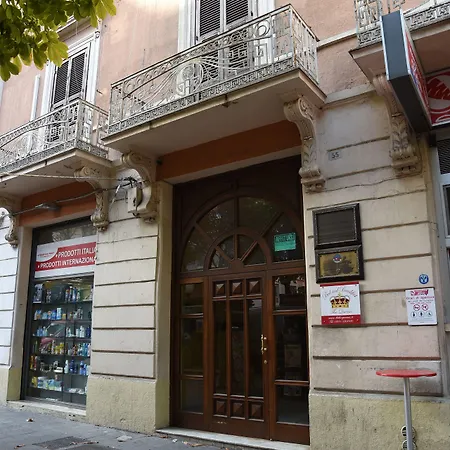 The Queens 4* Foggia