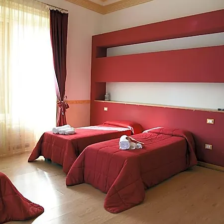 The Queens فندق مبيت وإفطار 4*
