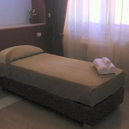 The Queens Bed & Breakfast