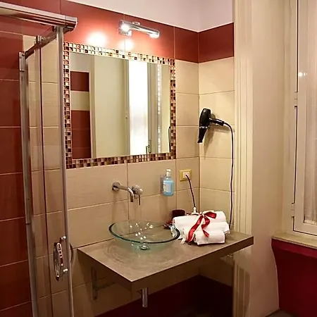 فندق مبيت وإفطار The Queens 4*